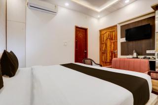 Townhouse OAK R R Palace - 9