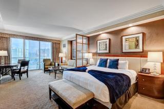 MGM SIGNATURE - Strip View Suite- FREE valet parking - Las Vegas - 9