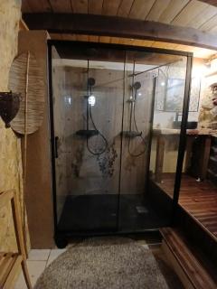 L'Ô Ré des Bois, hébergement insolite Clair de Lune, Bain norvégien, sauna, kota - 3