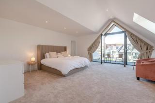 4 Bed in Bournemouth oc-e32247 - 3