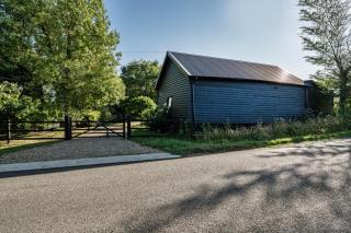 The Stable Barn, Smallwood Farm House - 4