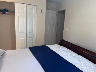 Room - 8