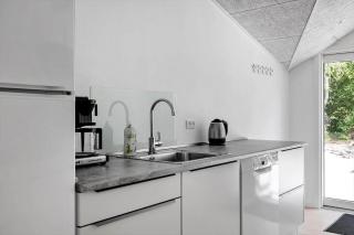 2640-Nexo-Strandbyskoven-11 - Neksø - 4