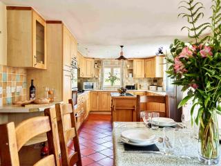 Onnen Fawr Farmhouse - 4