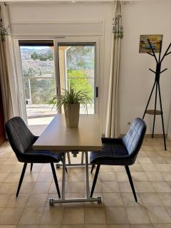Furnished 2-room apartment with terrace & garden - 2
