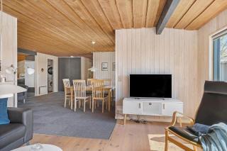 1560-Aakirkeby-Sluseparken-9-B - 7