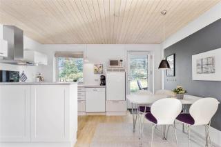 1530-Aakirkeby-Poserevaenget-10 - 5