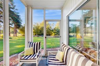 Away on Avian - Unit #3406A - 8