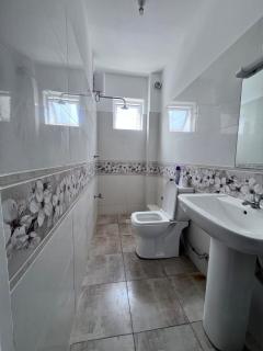 Elite Luxury 2bedrm Nyali - 2