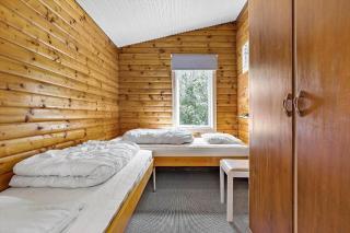 1523-Aakirkeby-Sjostauan-15 - 3