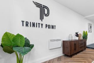 Stylish 2BR Apartment at Trinity Point Gravesend - 3