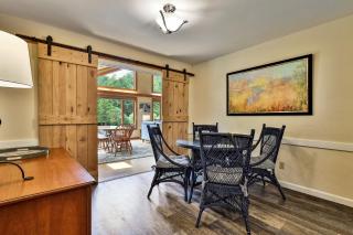Private Killington Home with Indoor Hot Tub and 2 Living Rooms - 1