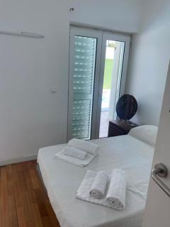 Little double room in a House with pool near the beach - 5