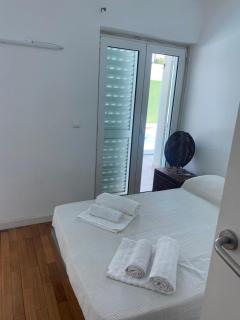 Little double room in a House with pool near the beach - 4