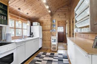 1533-Aakirkeby-Fyrreskoven-6 - 1