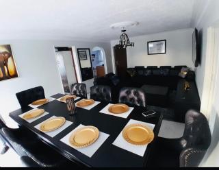 M&M SIGNATURE HOME 4 BEDROOMS SLEEPS 8 in RUWA LUXURIOUS AMENITIES DECO AND GAZEBO - 6