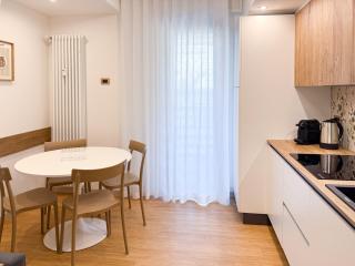 THE GEM - Short-Term Rental - 8