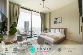 Airstay - Cozy Smart Studio - City Views - Monthly Offer Available - 0