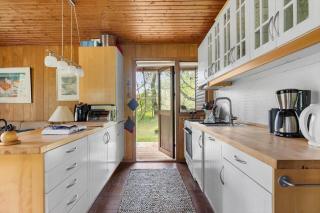 1410 Aakirkeby - Strandløkken 3 - 5