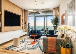 Serene Ocean Views 2BR Emaar Beachfront - 0