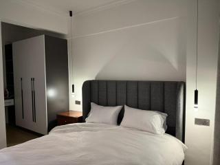Elegant 1BR Marina Bay Vintage Style, Westlands - 6