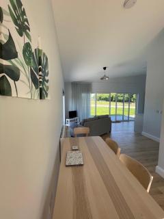 Kildare Holiday Apartments No 3 - Kildare - 6