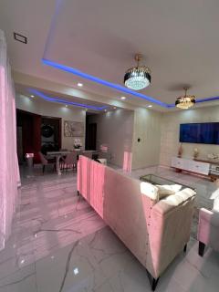 Gorgeous 3 Bedrooms and Two and a half Bathrooms Apt!!! - 9