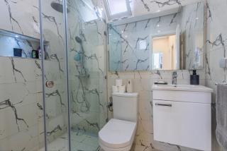 Elegant spacious apartment - 6