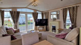 Hampton's Retreat, Haven Church Farm - Pagham - 9