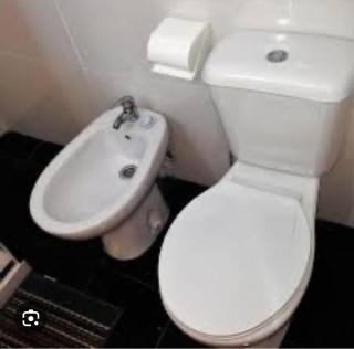 Central Located Rooms Lagos - 6