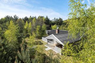 1469-Aakirkeby-Lyngvejen-35 - 0