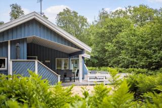 1474-Aakirkeby-Boesparken-20 - 0