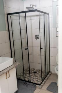 Chic and Secure Phakalane Stay - Gaborone - 4