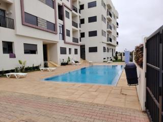 Elegant Apartment with Pool & Moroccan Lounge - 0