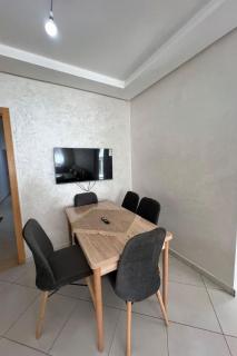 Elegant Apartment with Pool & Moroccan Lounge - 4