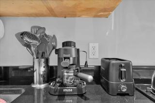 Gramercy Apartment - 3BR 2BA Modern Central - 5