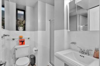 Gramercy Apartment - 3BR 2BA Modern Central - 2