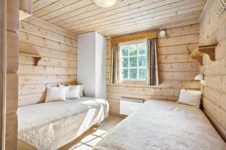 1495 Aakirkeby - Boesparken 7 - 2