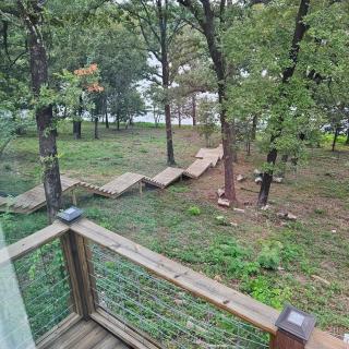 Sugarloaf Chalet - - 6