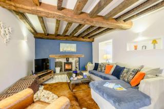 Hemingford Cottage - 1