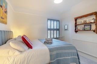 Dawlish House - 3