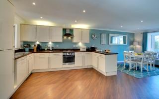 Mayflower Cottage - 8