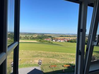 Ferienwohnung am Jenneberg mit KölnBonn- Ausblick - Bornheim - 8