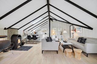 1525-Aakirkeby-Poserekrogen-4 - 8