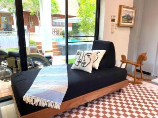 Whisper Oasis Chiang Mai - 10 Guests - Designer Jacuzzi Pool Villa with Daily Housekeeping - 5