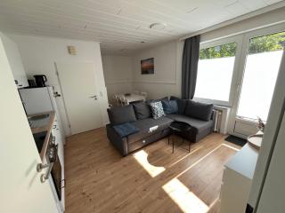 Vier Nordlichter Erdgeschosswohnung mit Terrasse und Garten - 3