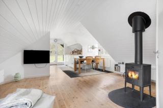 5543 Gudhjem - Bådstadvej 4 1. - 6