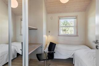 1329-Aakirkeby-Holsteroddevej-23 - 2