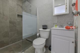 Hotel experience with daily housekeeping and laundry - 1