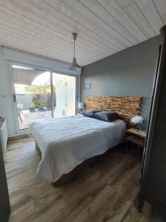 Diane - Beach, Wi-Fi, sleeps 6, Modern and Neat - 7